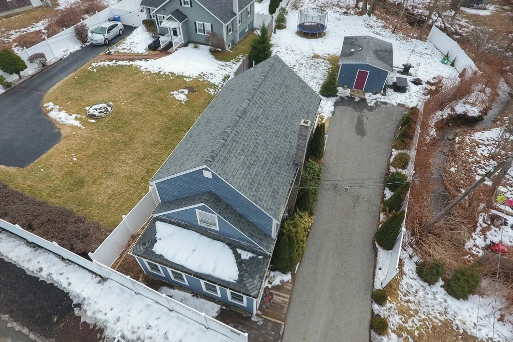 Photo of 832 Temple Street