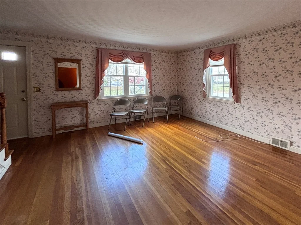 Photo of 1 Hamilton Road