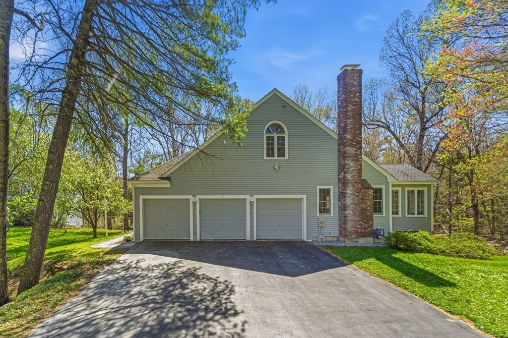Photo of 5 Parmley Dr