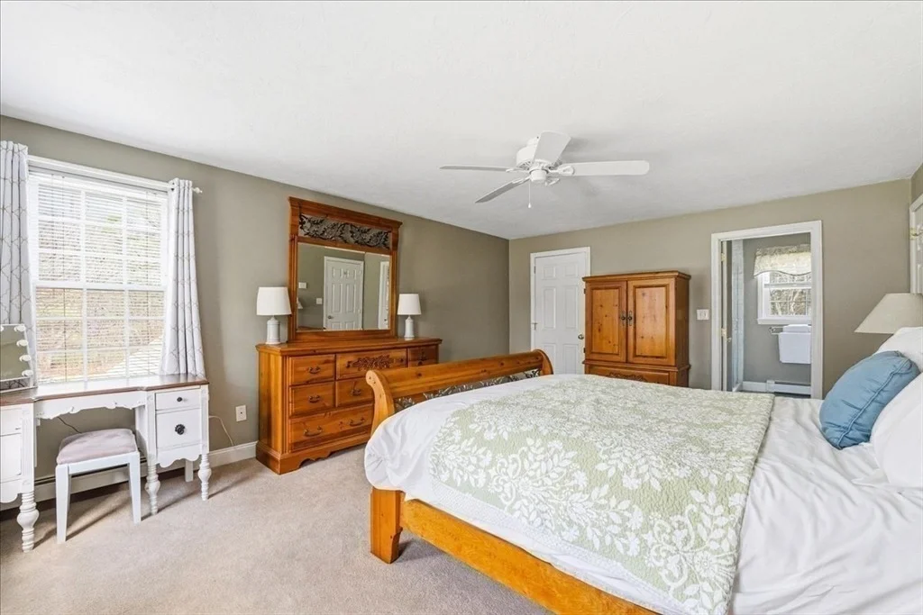 Photo of 7 Bogastow Circle