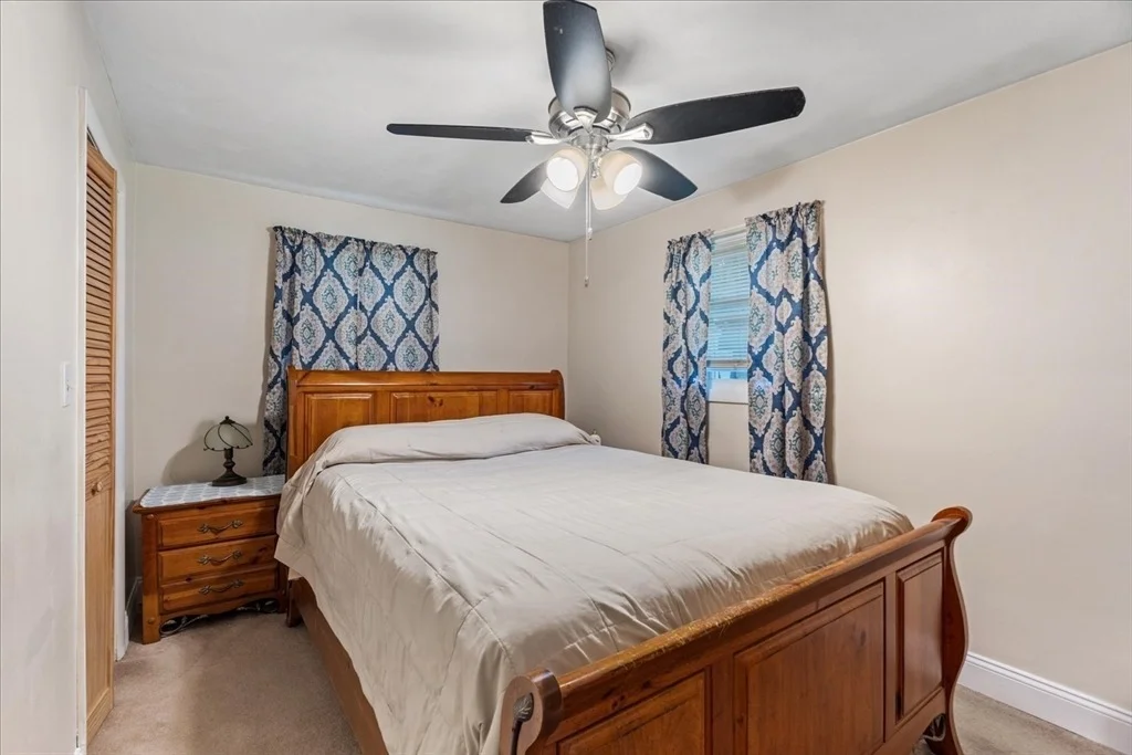 Photo of 31 Stephen Dr