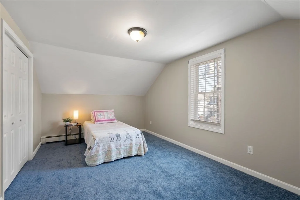 Photo of 242 Everett Street