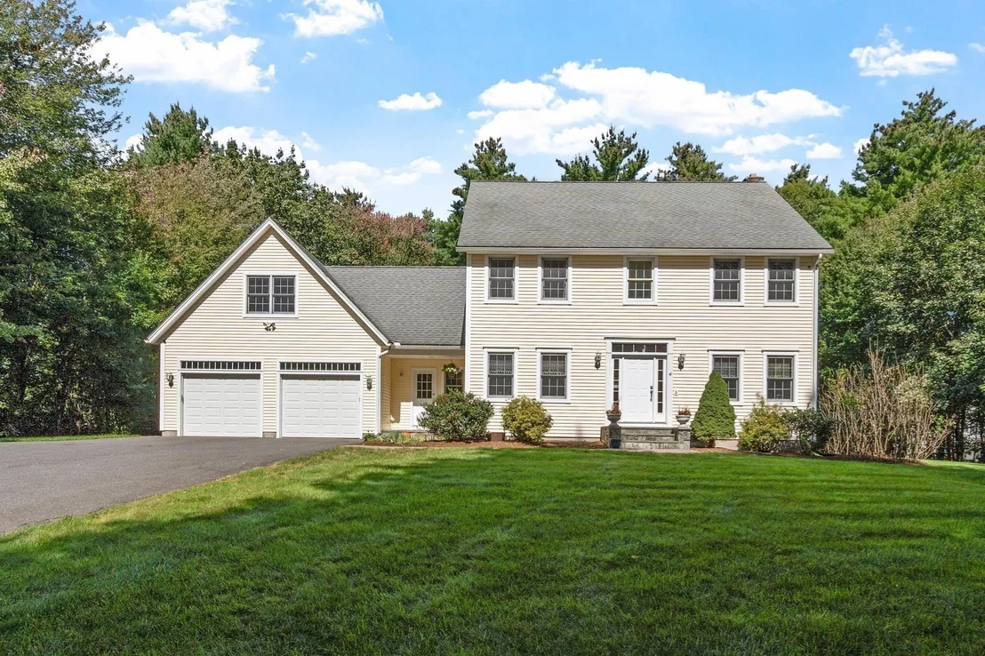 Photo of 4 Samuels Ln