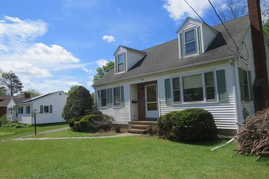 Photo of 404 Main St