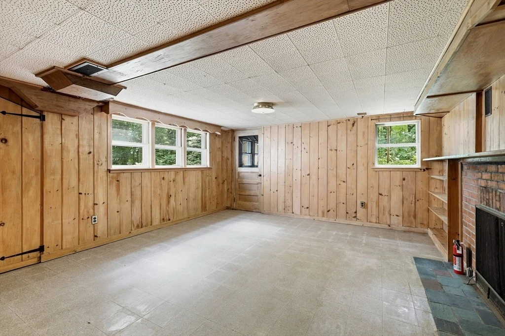 Photo of 18 Red Gate Ln