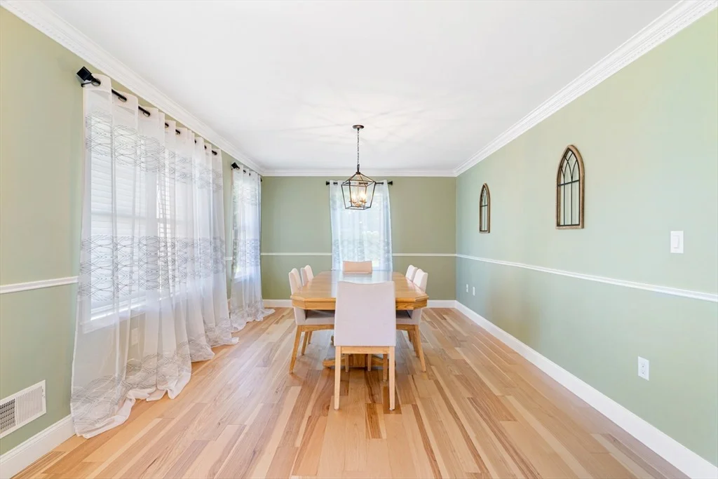 Photo of Unit 1201 at 53 Baldwin Road