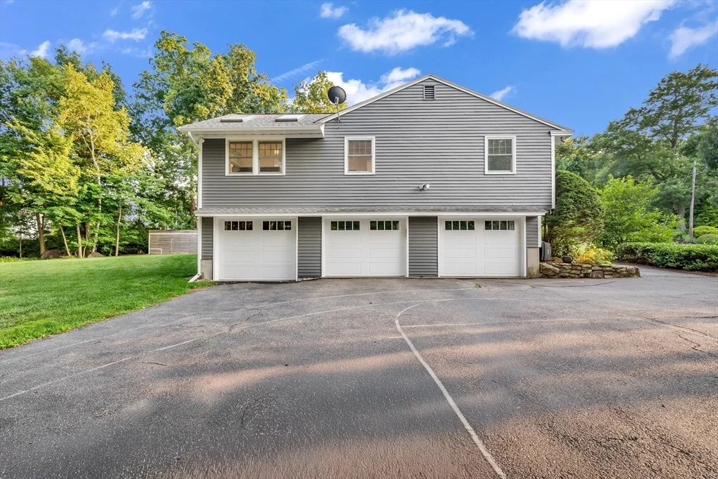 Photo of 59 Bannan Dr