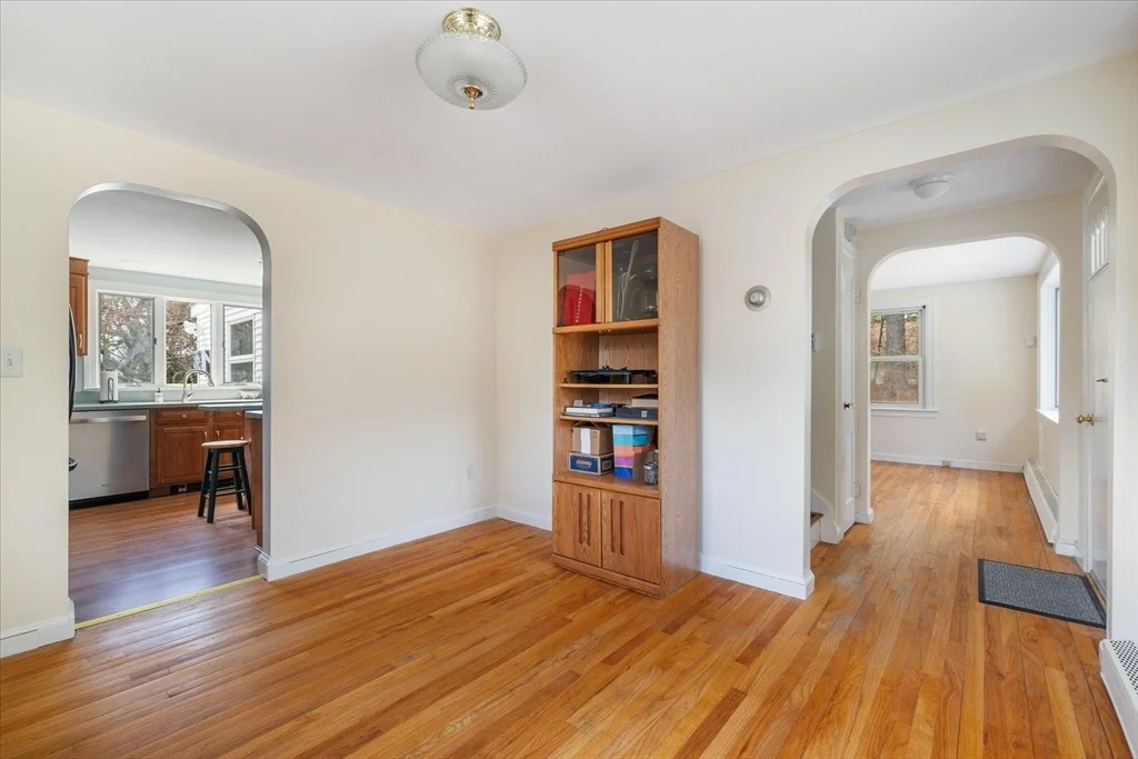 Photo of 12 Brook St