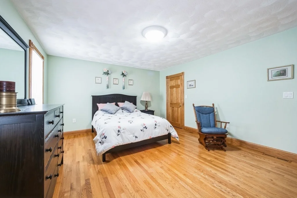 Photo of 18 Baldwin Rd