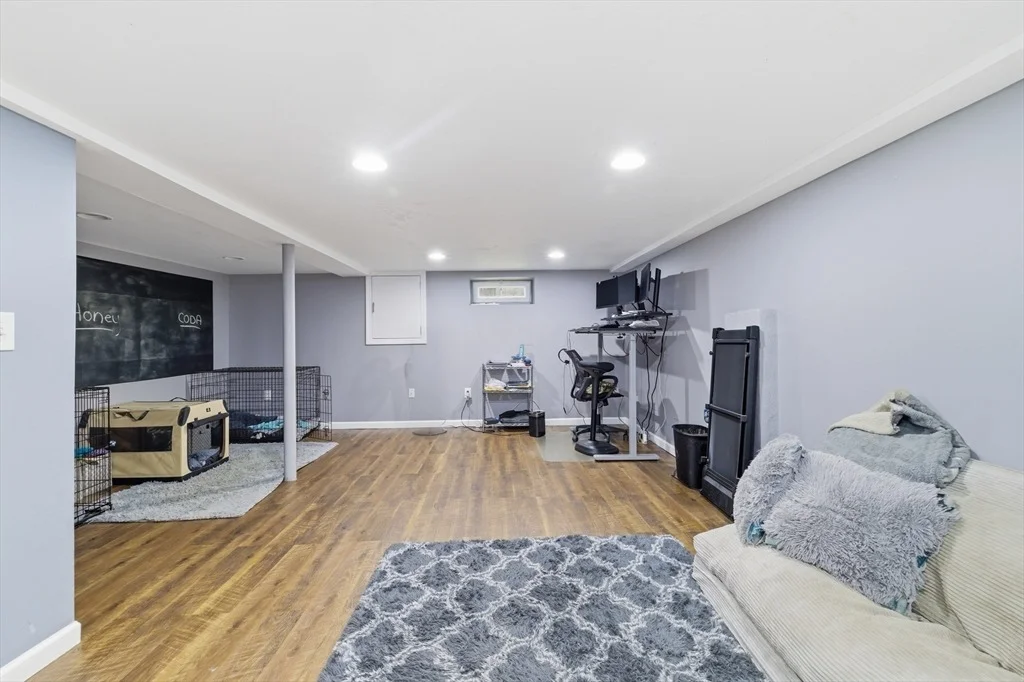 Photo of 74 Gilman St