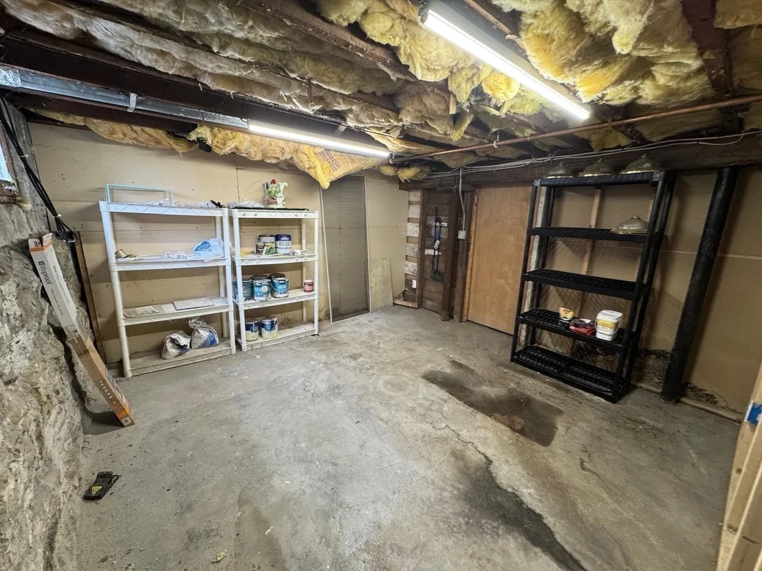 Photo of Unit UNIT2 at 2 Esther Street