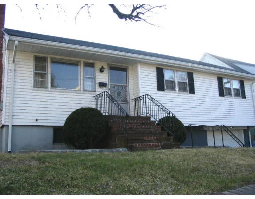 Photo of 48 Curve St