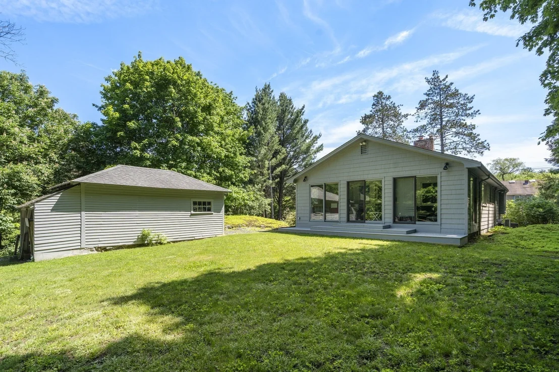 Photo of 287 Glen Rd