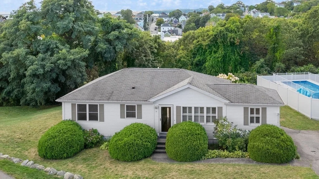 Photo of 11 Crestview Terrace