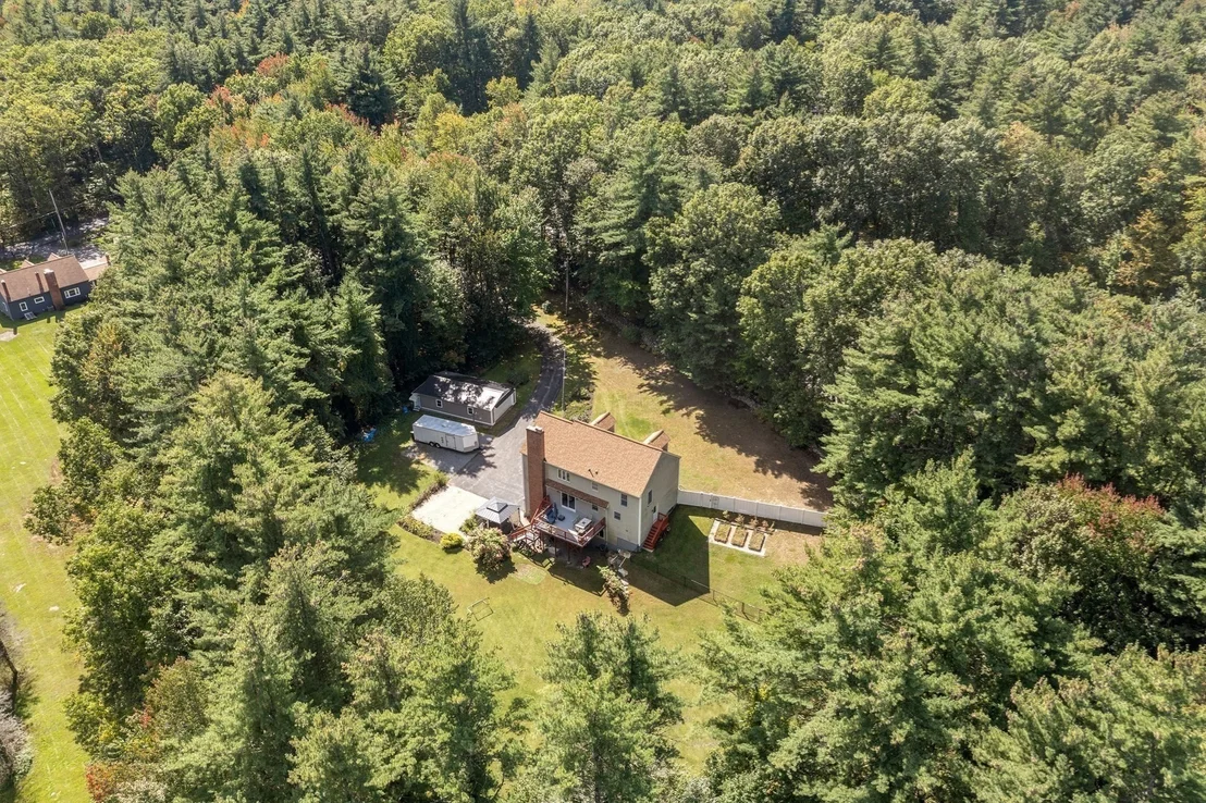 Photo of 1 Laurelwoods Dr