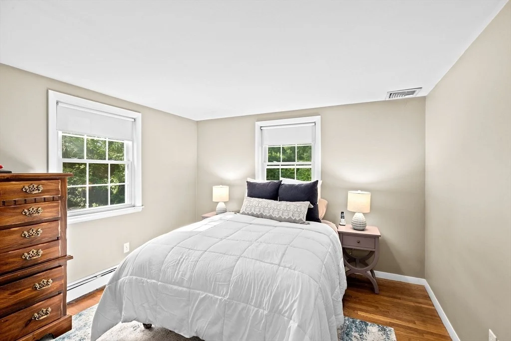 Photo of 154 Mann Lot Road