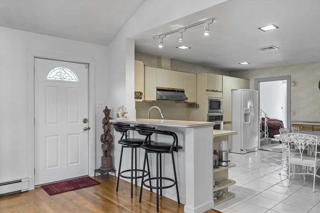Photo of 5 Arlyn Rd