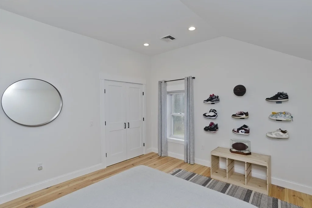 Photo of 23 Conway Rd