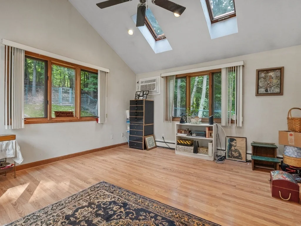 Photo of 124 Sibley Road