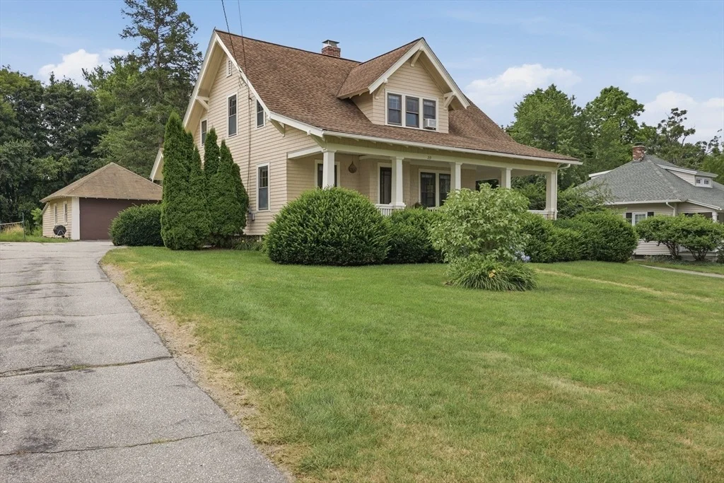 Photo of 219 Maple Avenue
