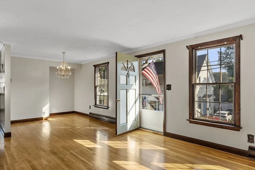 Photo of 2 Norseman Avenue