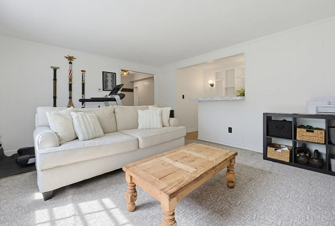 Photo of 10 Howe Circle