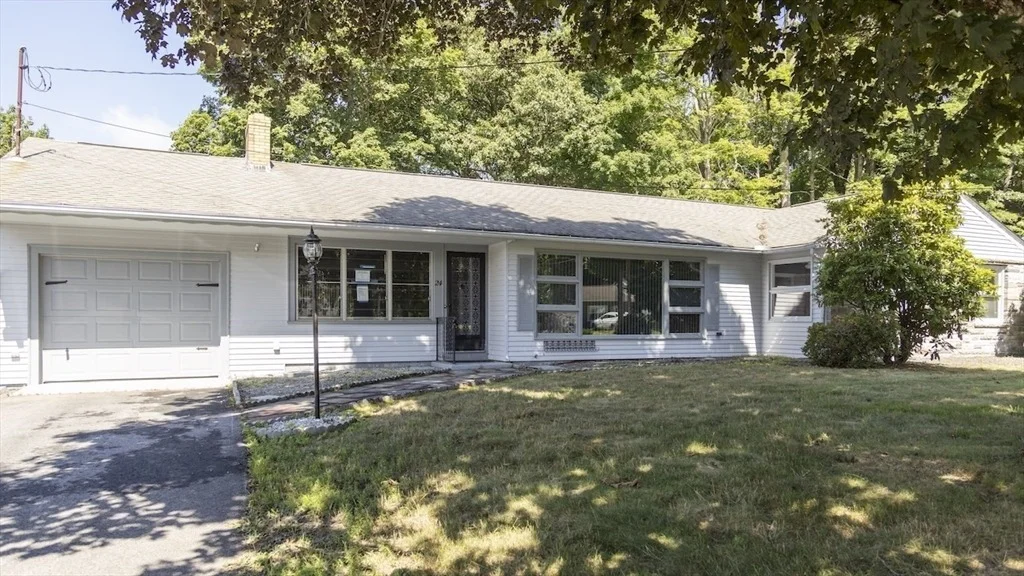 Photo of 24 Doray Dr