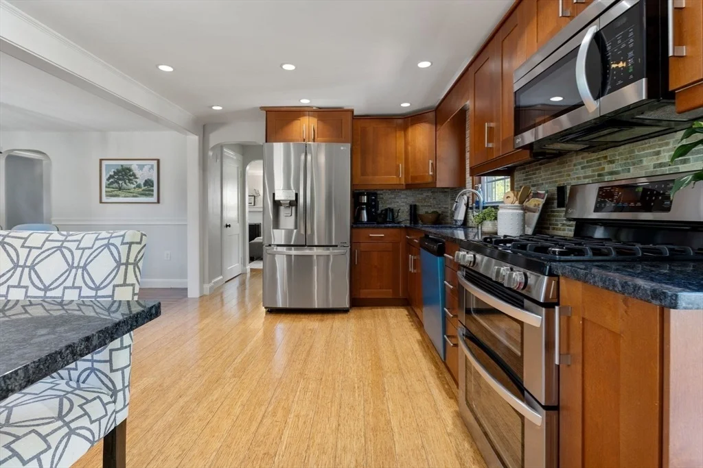 Photo of 64 Paon Blvd