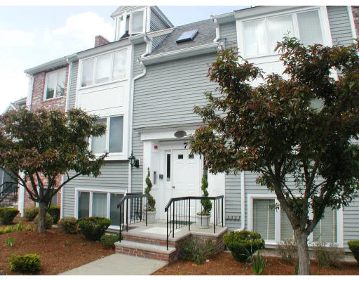 Photo of Unit 7E at 84-7E Walpole