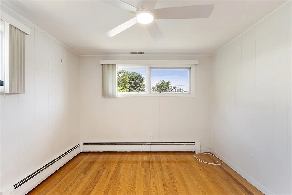 Photo of 33 Durso Ave.