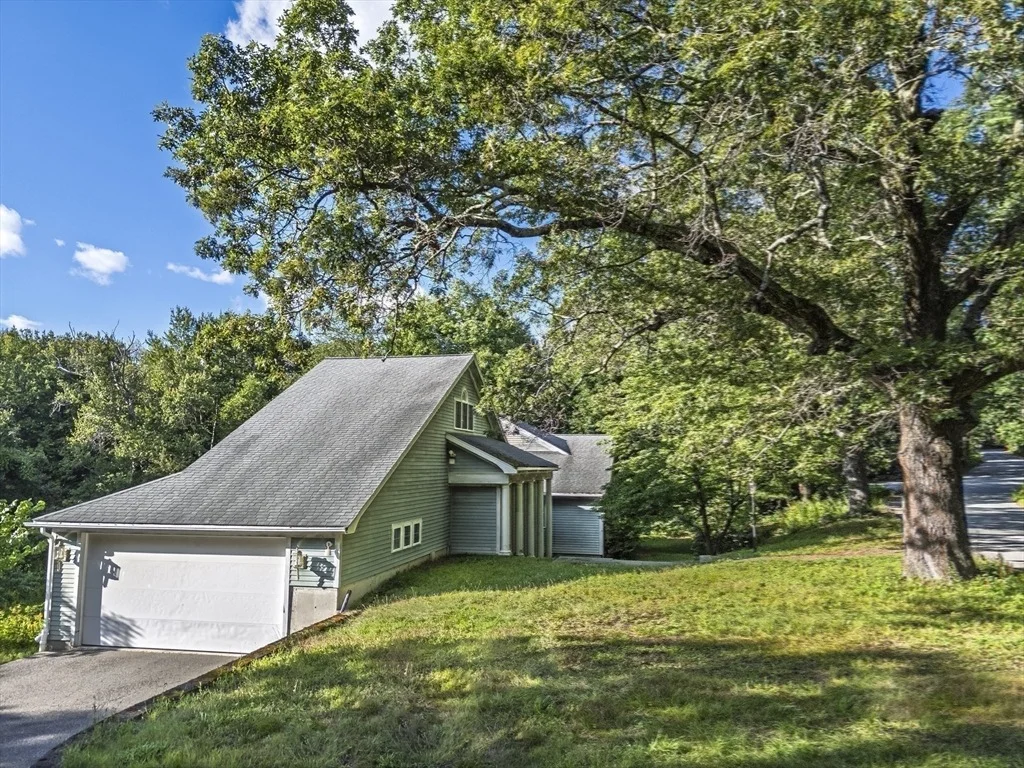 Photo of 426 Conant Rd.