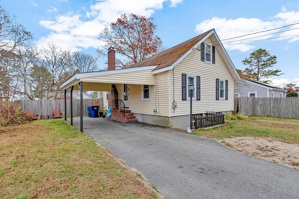 Photo of 3 Nokomis Rd