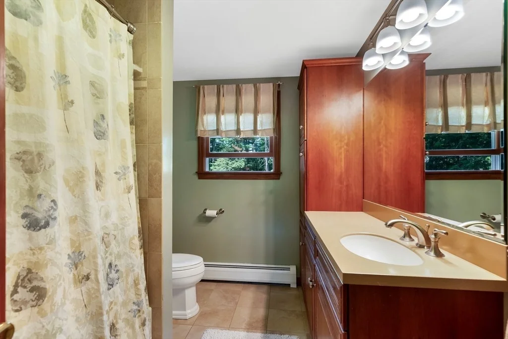 Photo of 5 James Circle