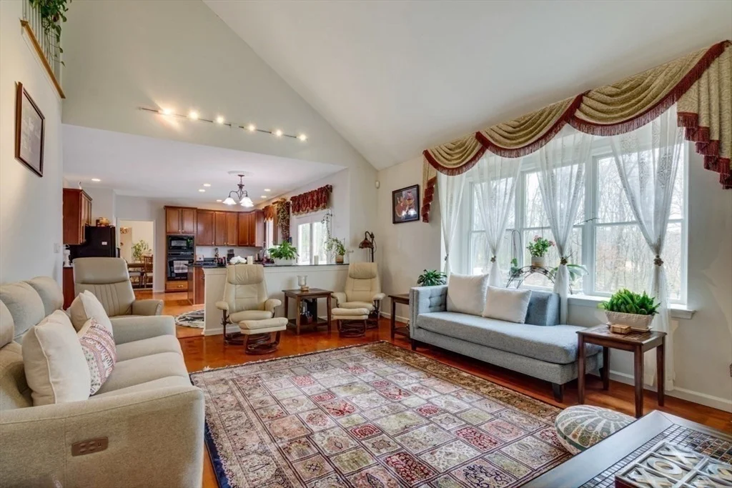 Photo of 22 Robert Rd