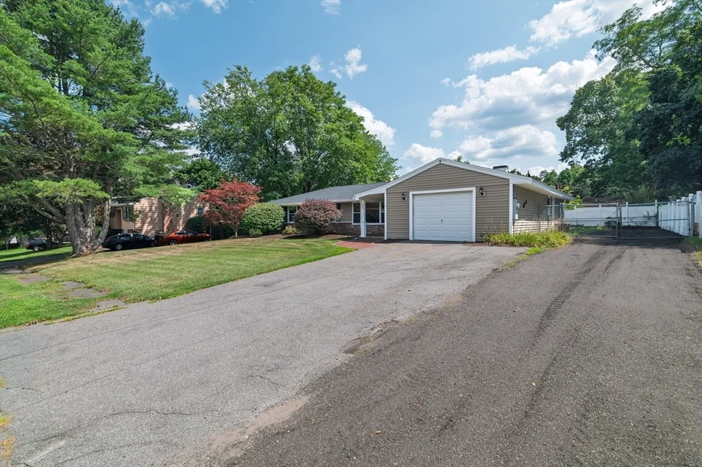Photo of 35 Dandy Rd