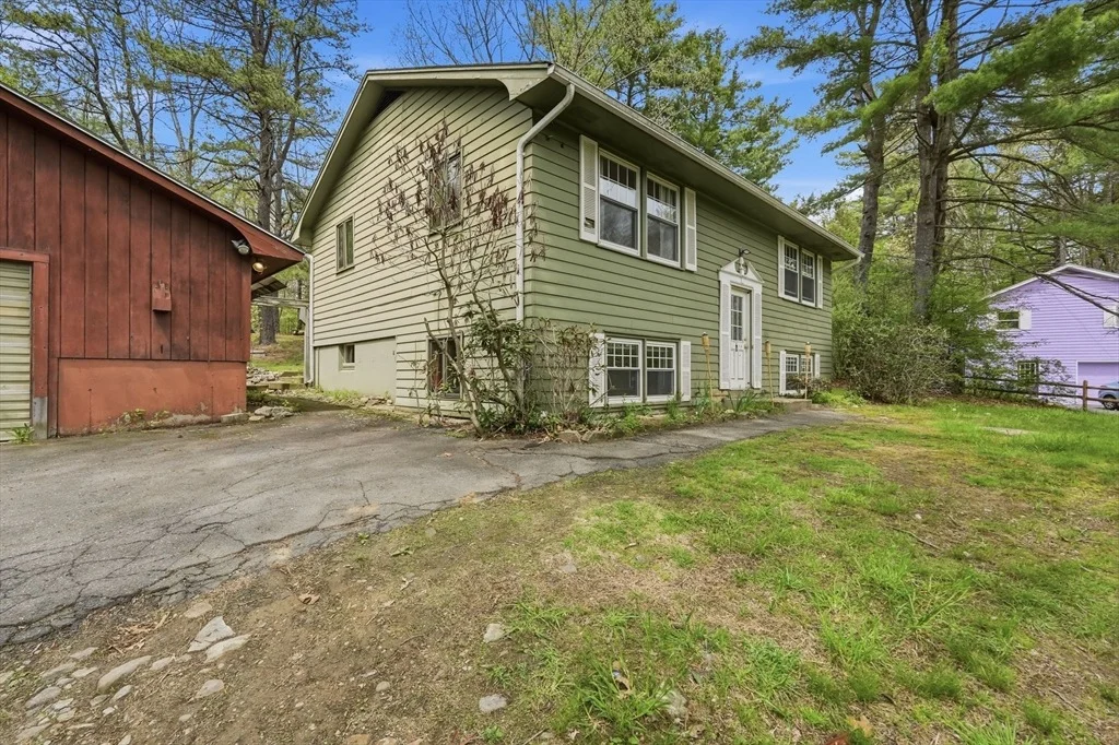 Photo of 390 State St