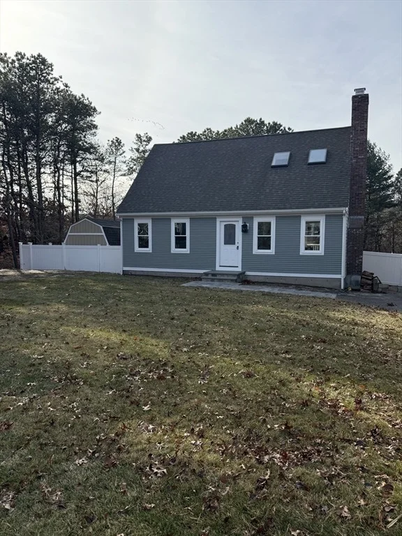 Photo of 35 Claulise Ln