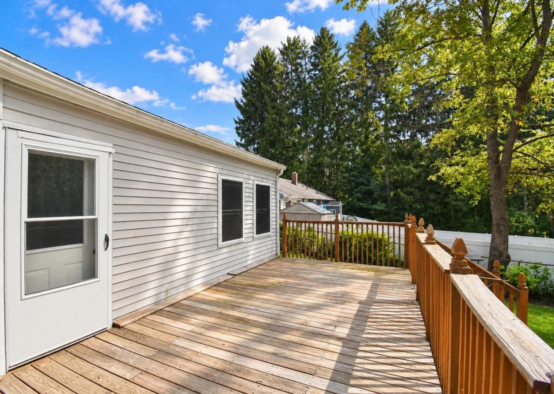 Photo of 58 Cabot St