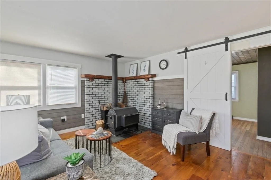 Photo of 51 Superior Ave