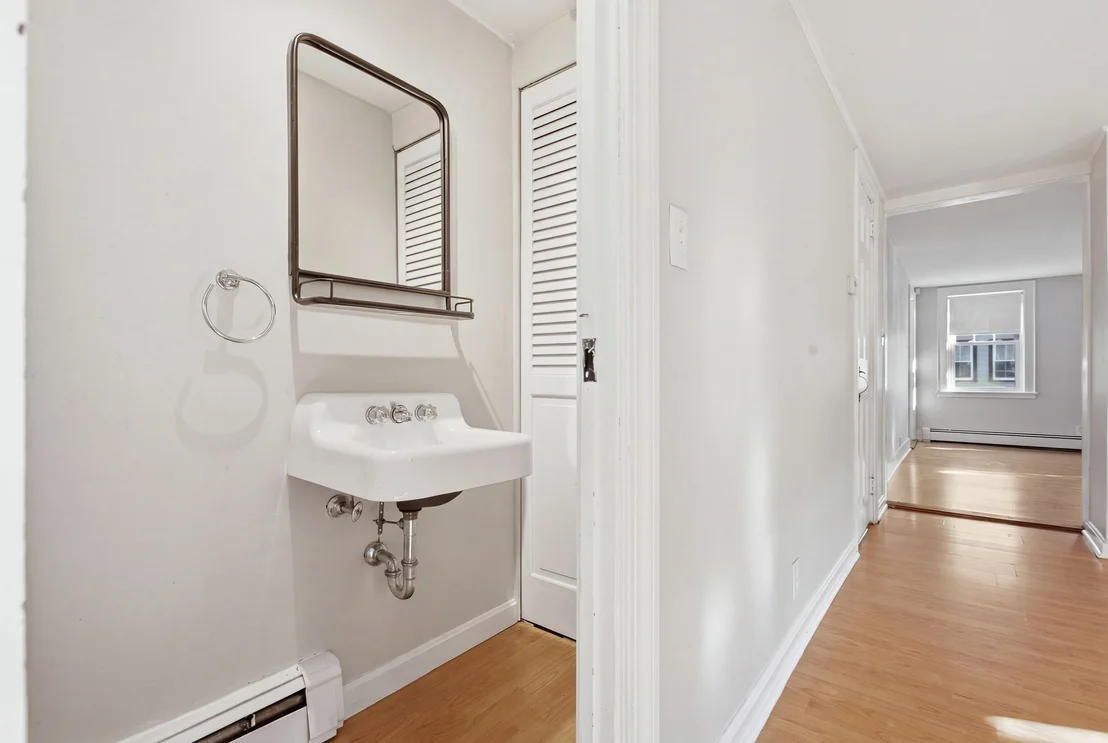 Photo of 330 Haven St