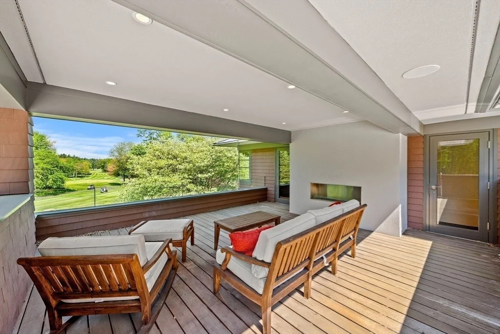 Photo of 5 Redwood Cir