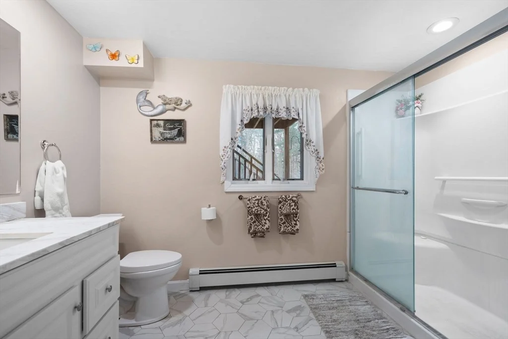 Photo of 231 Manns Dr