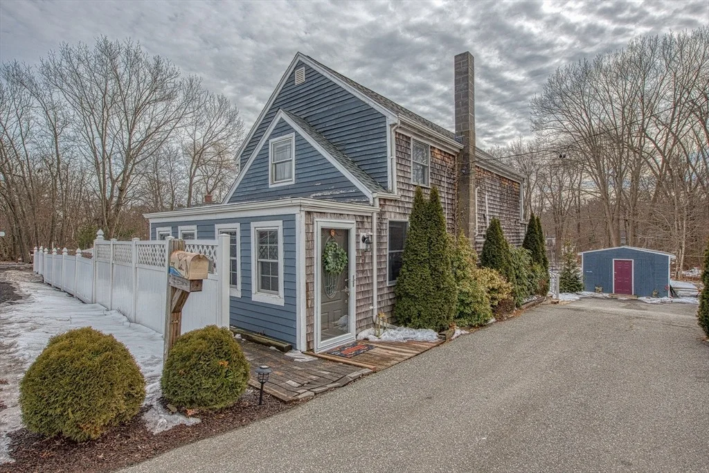 Photo of 832 Temple Street