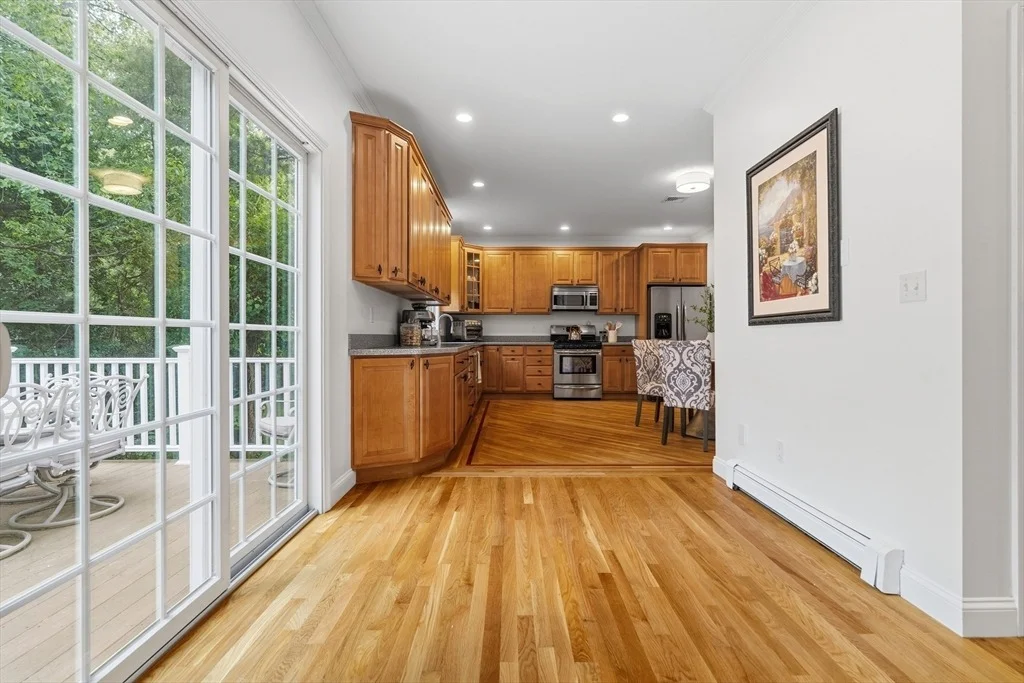 Photo of 876 Central Ave