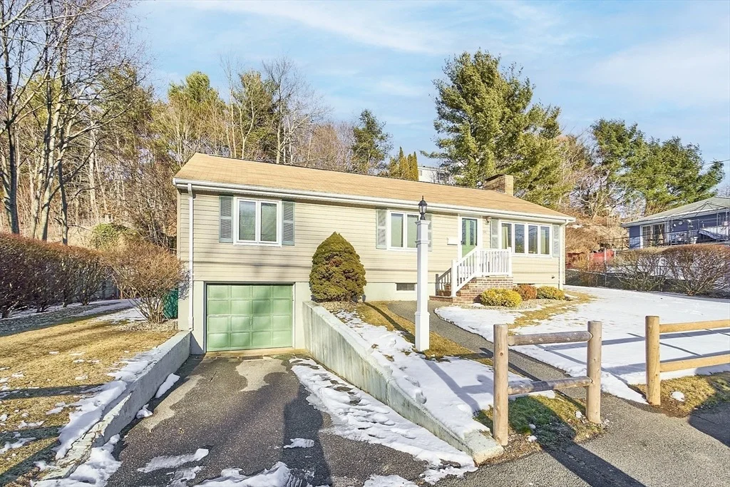 Photo of 391 Cedar Brook Rd