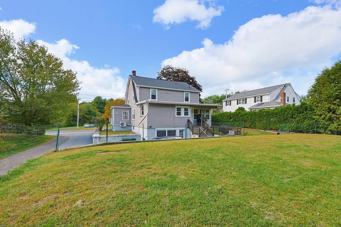 Photo of 2806 Providence Rd