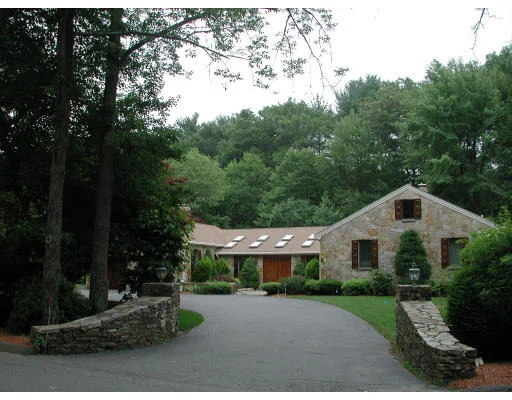 Photo of 396 Glen Road