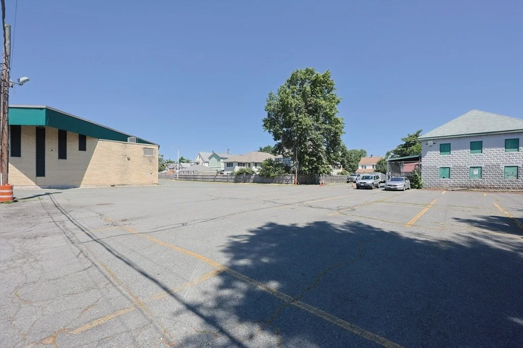 Photo of 162 Emerald St