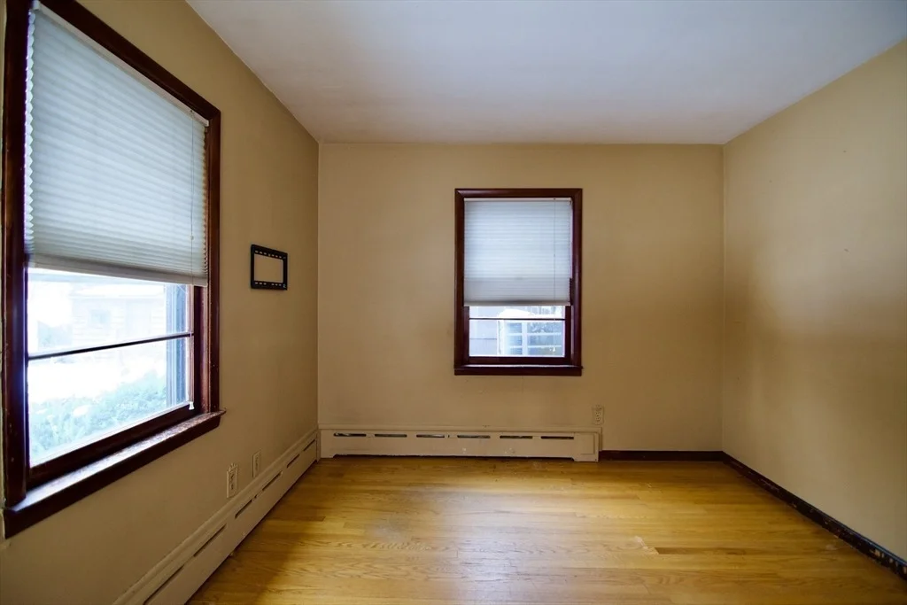 Photo of 538 Mckinstry Ave