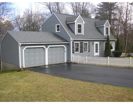 Photo of 22 Rockdale Hill Cir